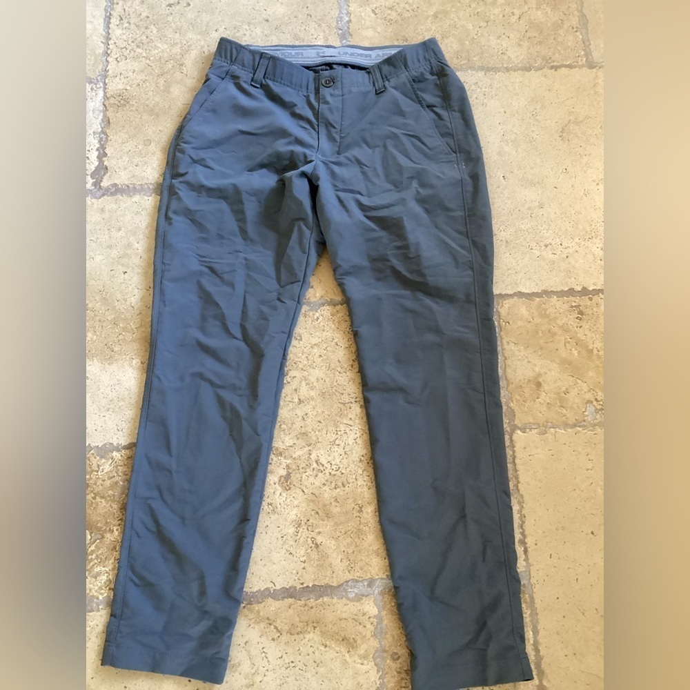 Under Armour performance golf pants-gray 32/30
Waist 15” elastic
Inseam 28”